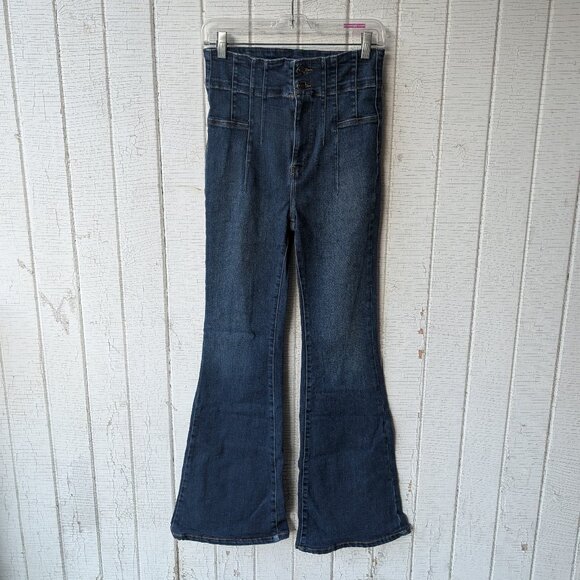 Skyrise Jayde Flare Jeans - Picture 5 of 10